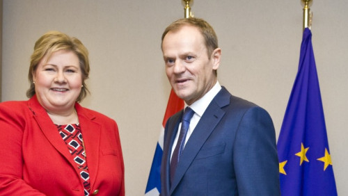 „Norwegia może być przykładem”. Erna Solberg spotkała się z Donaldem Tuskiem