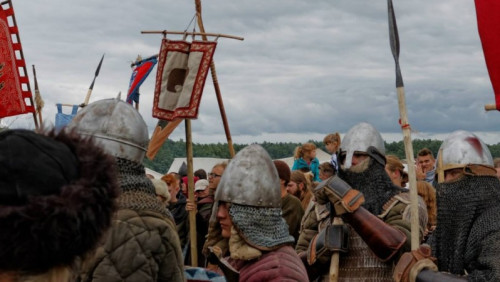 Festiwal Słowian i Wikingów na wyspie Wolin przyciąga rekonstruktorów z całego świata