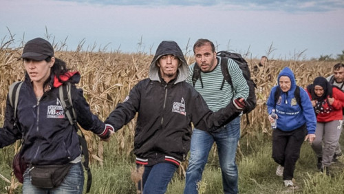 Raport Interpolu: Ponad 90 procent uchodźców dostaje się do Europy nielegalnie