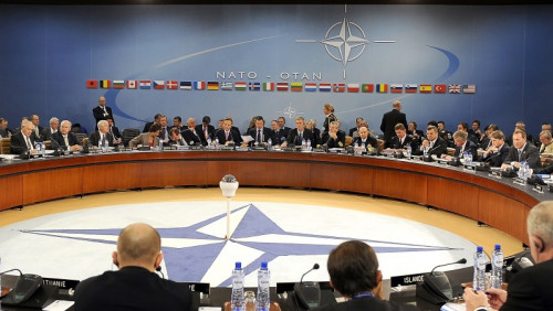 Polska i Norwegia inwestują w obronność: raport sekretarza NATO