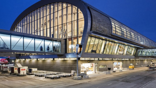 21 sklepów, 37 restauracji, a nawet... fryzjer: rozbudowa lotniska Oslo-Gardermoen dobiegła końca