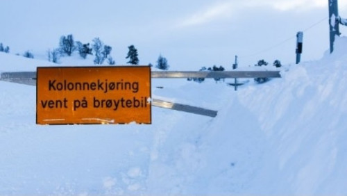 Uwaga: silny wiatr, śnieg i zamknięte drogi na południu Norwegii