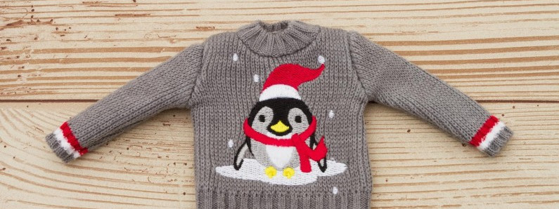 Świąteczne swetry – nowy, ironiczny trend