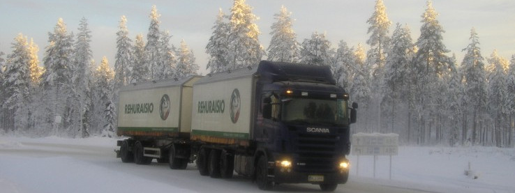 Zagraniczne ciężarówki nie wjadą na zaśnieżone, górskie drogi? [Aktualizacja]