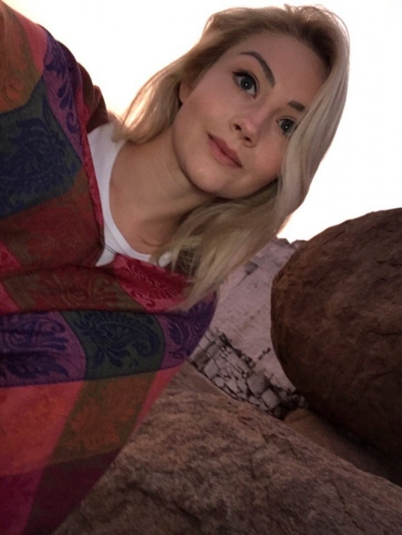 AlexiaHot (AlexiaHot )