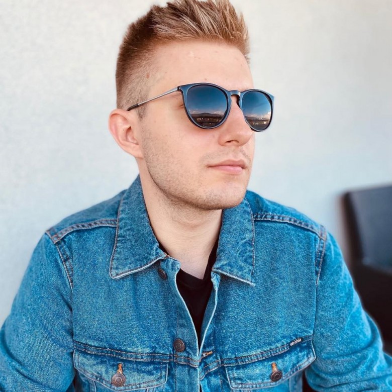 Szymon Januszyk (SzymonJK), Gjøvik, Kęty