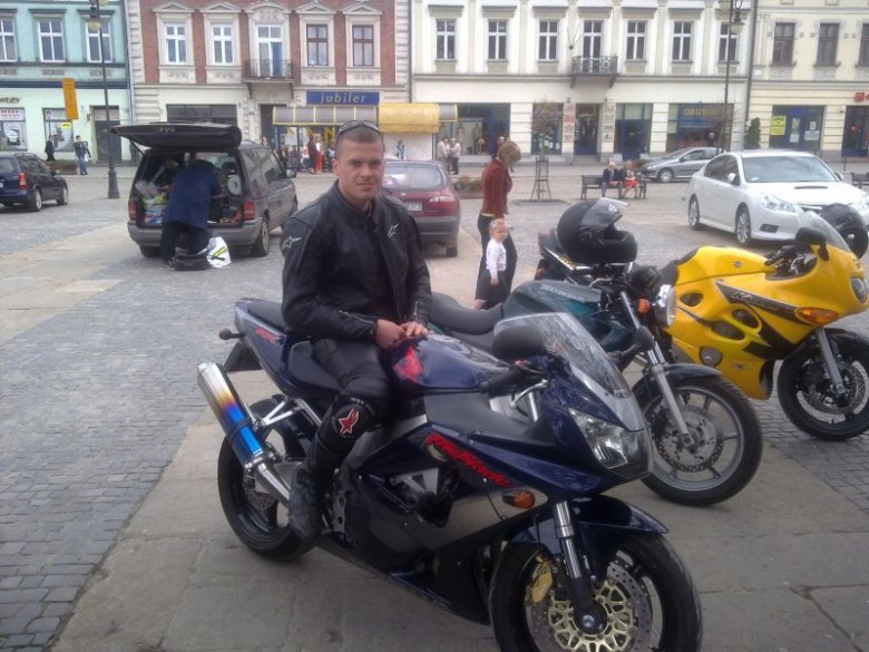 Benek_ (Benek _)
