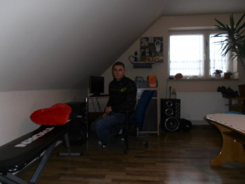 ak37 (Jakub Mąkosa)