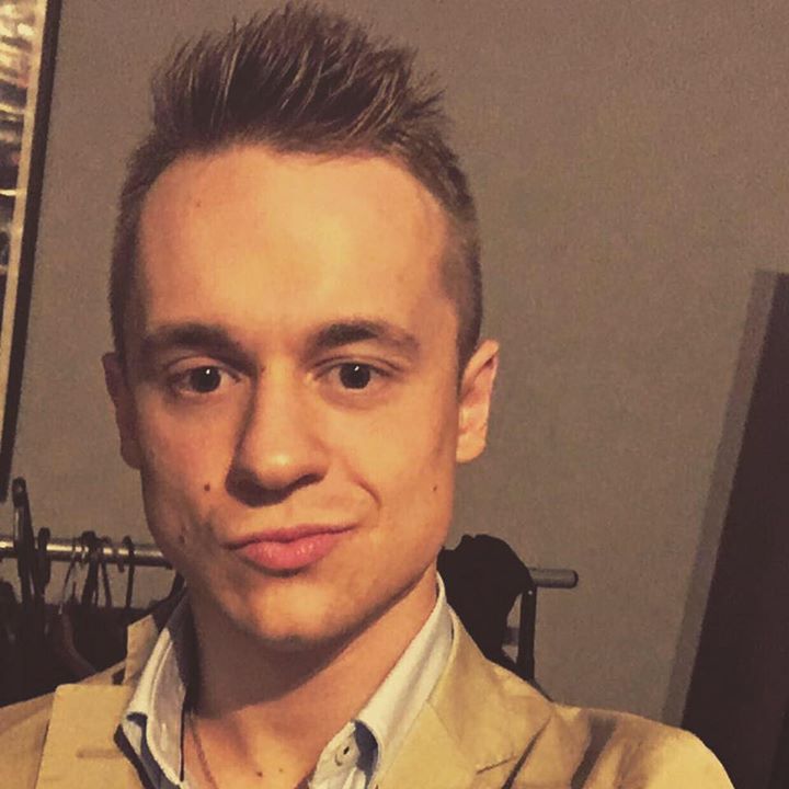 Damian Dawidowicz (DamianDawidowicz)