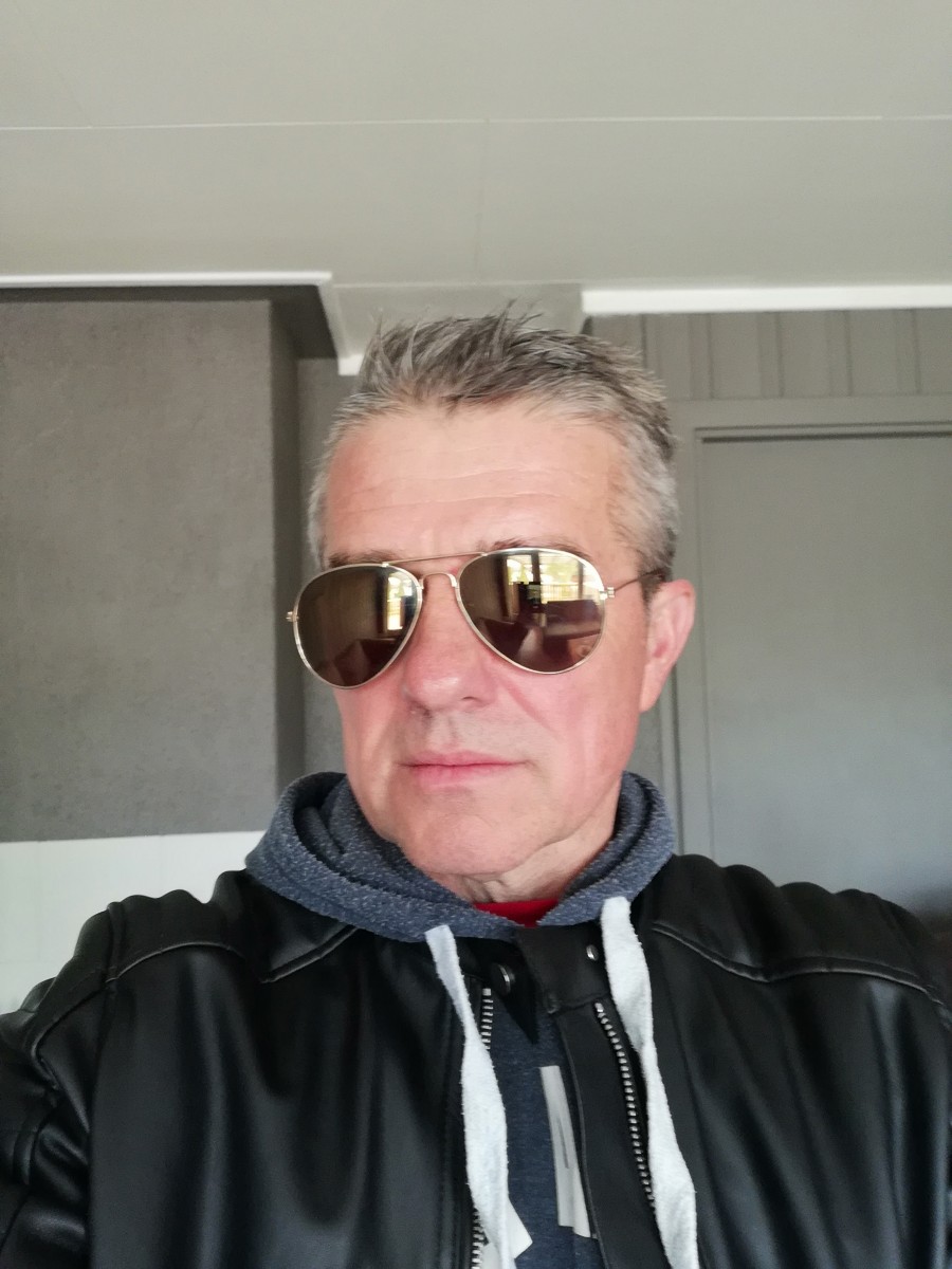 Andrzej jakobik 