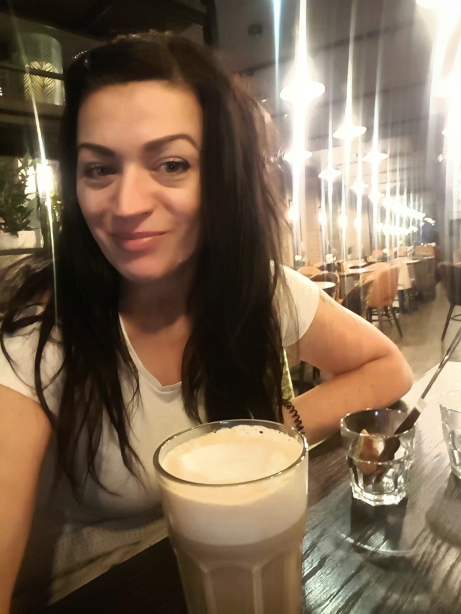 Renata Renata