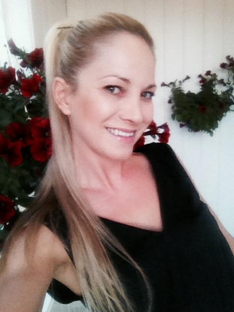Angelika ****