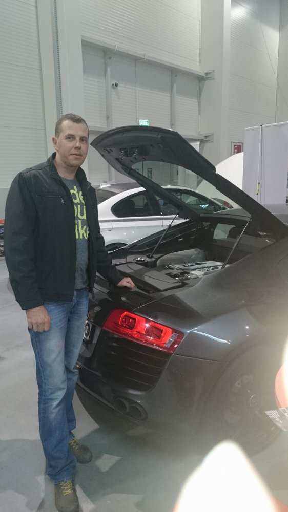 Piotr B