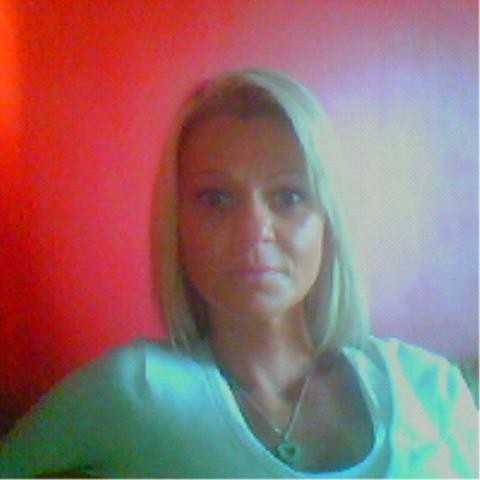 KATARZYNA JASKOLSKA