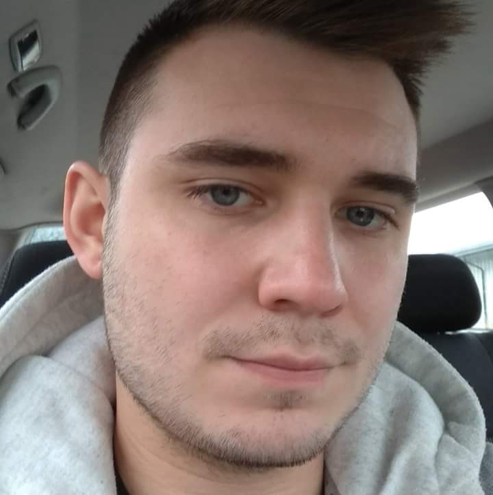 Tomasz C