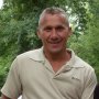Robert J 