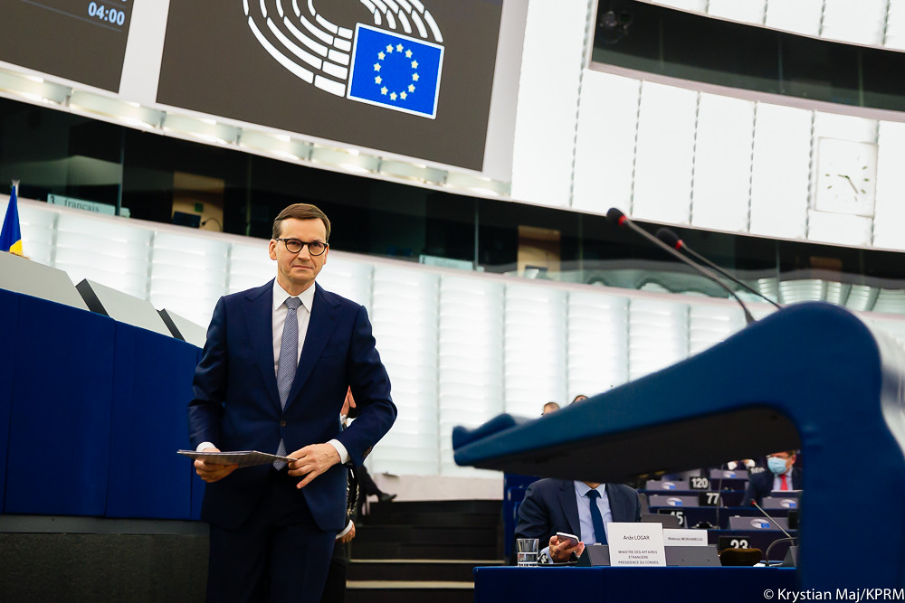 Mateusz Morawiecki w Strasburgu.