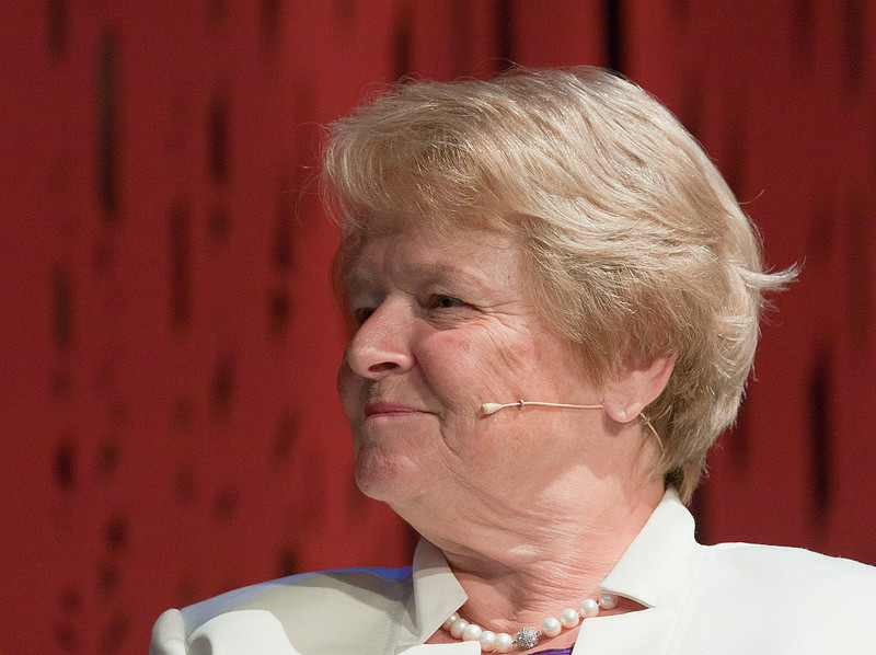W 2011 roku Brundtland ledwo uniknęła śmierci z rąk Andersa Breivika.
