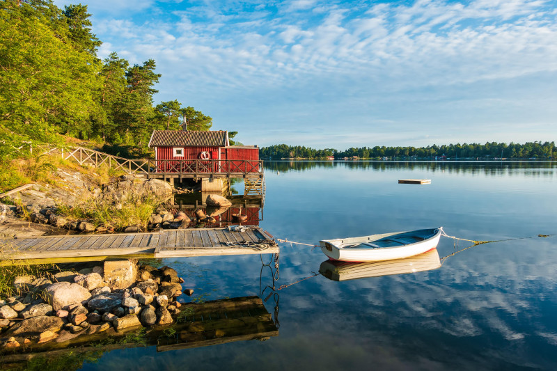 Wielu Norwegów ma swoje hytty w Szwecji.
