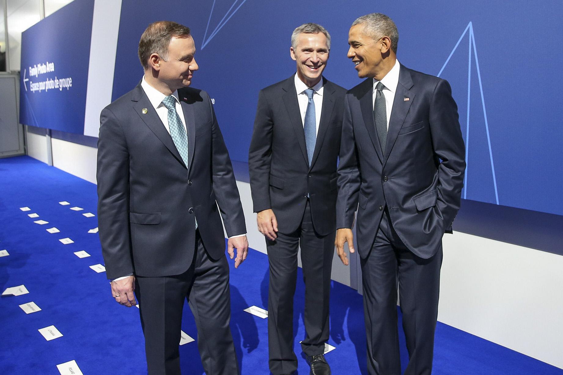 Andrzej Duda, Barack Obama i Jens Stoltenberg podczas szczytu NATO w Warszawie.
