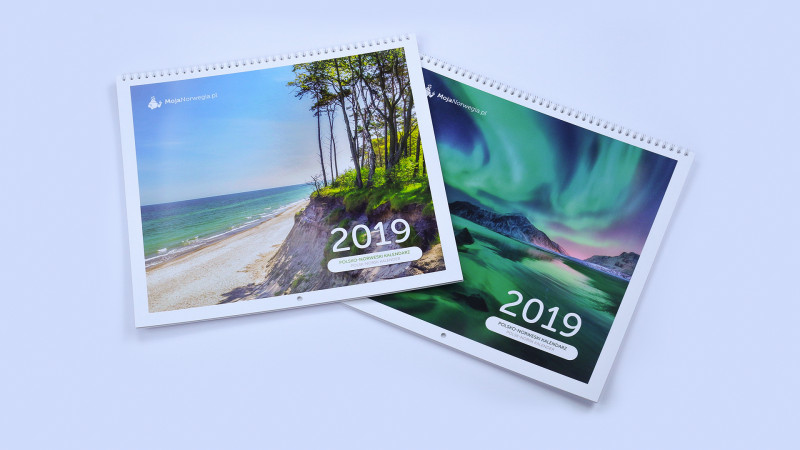 Tak prezentowały się dwie wersje kalendarza na 2019 rok. 