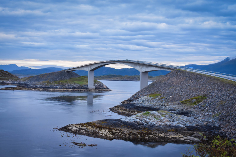 Opłaty w Norwegii pobierane są również za przejazdy przez niektóre mosty czy tunele. 