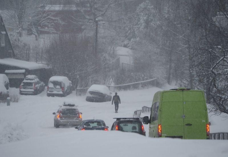 Opady śniegu są szczególnie uciążliwe dla mieszkańców Oslo, Viken i Innlandet.