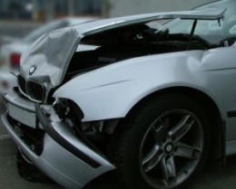 Wypadek z udziałem Polaków w gminie Frosta, policja zrezygnowała z dochodzenia