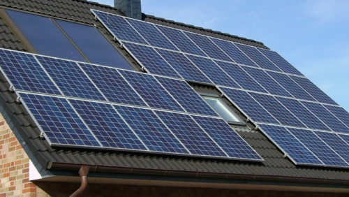 Energia słoneczna na wyciągnięcie ręki: solary będzie można kupić w sieciówce