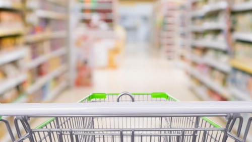 Taniej 200 produktów: letnia obniżka w popularnym supermarkecie