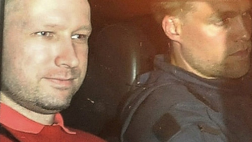 Breivik żałuje i prosi o pomoc. „Być może rzeczywiście jest chory”