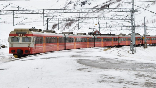 Bergensbanen: przywrócono ruch kolejowy po poniedziałkowej lawinie