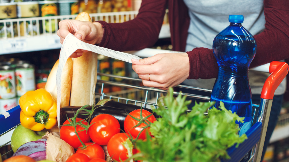 Polityczna walka o ceny żywności nabiera tempa. ...