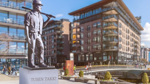 Polski akcent w stolicy: pomnik budowlańca stanie w centrum Oslo
