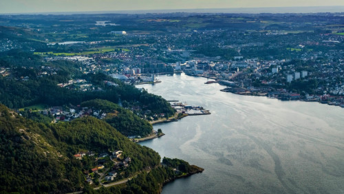 „Za tętniące życiem centrum”. To najbardziej atrakcyjne miasto w Norwegii