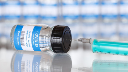 „To najlepszy prezent świąteczny”: pierwszy pacjent w Norwegii przyjął szczepionkę na koronawirusa