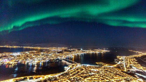 Tromsø na prestiżowej liście New York Times. Amerykanie zachwyceni zorzą polarną