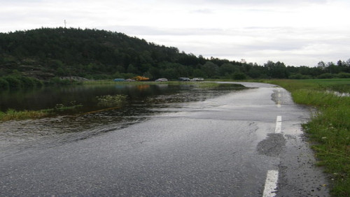 Powódź w Trøndelag: zamknięte drogi i ewakuacja mieszkańców
