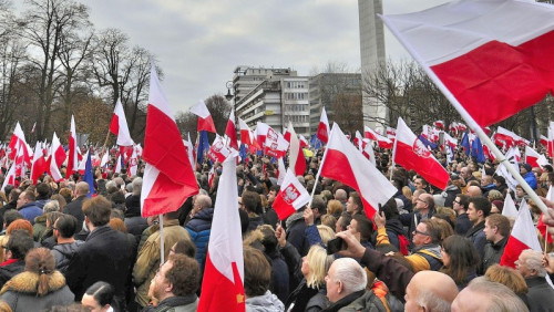 Norweska prasa o sobotnim marszu KOD: „Największa demonstracja od upadku komunizmu”