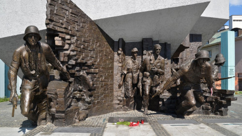 Wiecznie żywa pamięć o poległych: 76 rocznica wybuchu Powstania Warszawskiego