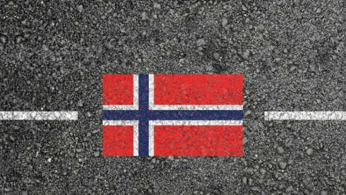 Rząd zniósł zakaz odwiedzin dorosłych dzieci w Norwegii. Sprawdź, jakie dokumenty mogą być wymagane na granicy