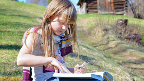 Polscy czwartoklasiści czytają najlepiej w UE, norweskie dzieci lekko powyżej średniej