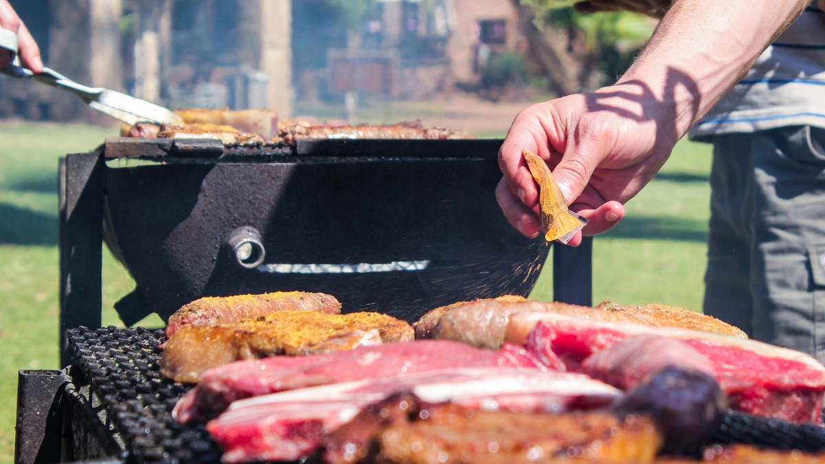 Czy sąsiad może zakazać mi grillowania? To mówią norweskie przepisy