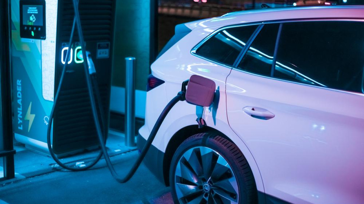 Auta spalinowe coraz bardziej na marginesie. Norwegia z nowym rekordem