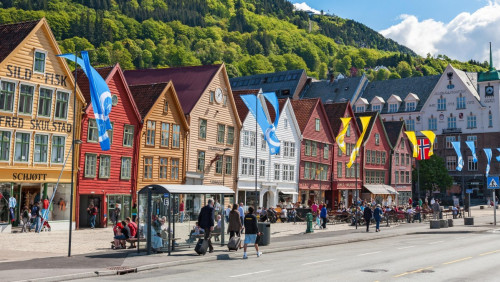 Norwegowie nie chcą więcej zagranicznych turystów. 7 na 10 osób przeciwnych otwarciu na odwiedziny cudzoziemców