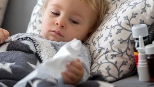 Sezon na grypę: chorują zwłaszcza dzieci i młodzież 