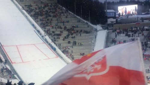 Biało-czerwone trybuny nie dodały skoczkom skrzydeł. W Oslo najlepszy znów Norweg