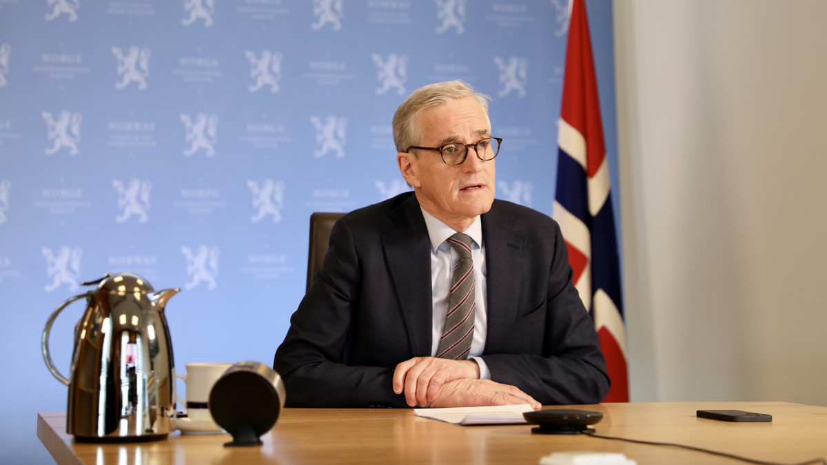 Мировая экономика начинает шатнуться. Премьер-министр Норвегии: это только начало долгого кризиса