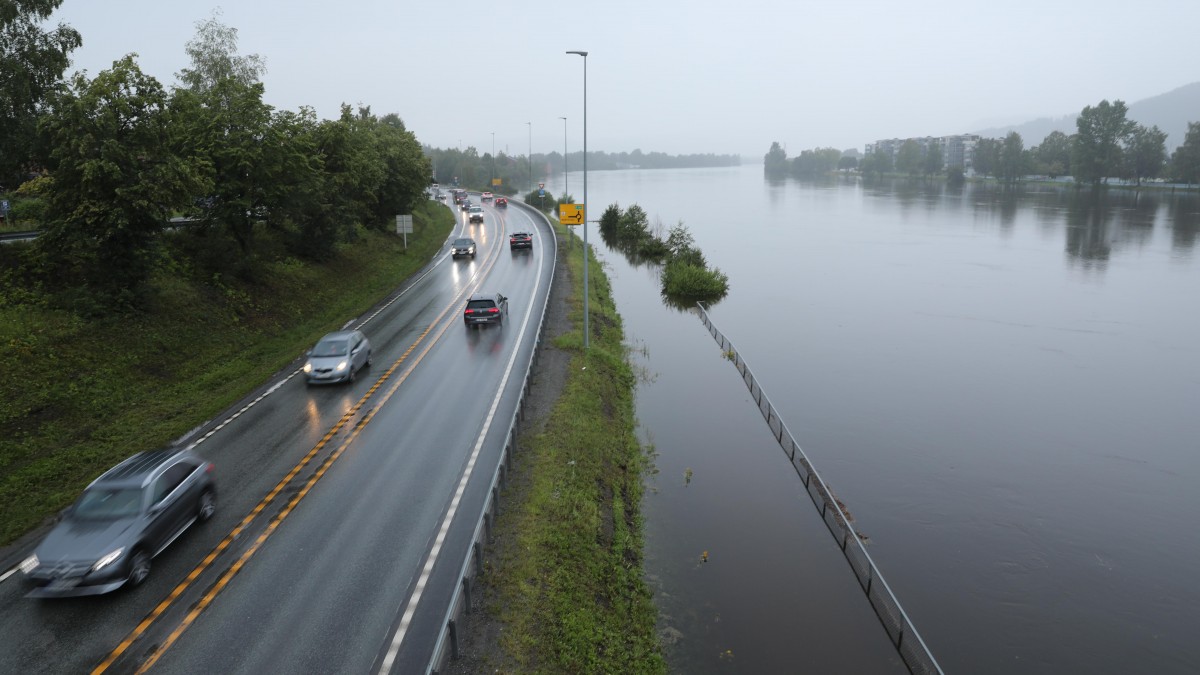Główne arterie komunikacyjne w Norwegii nieprzejezdne. Zamknięte drogi między południem a północą [AKTUALIZACJA]