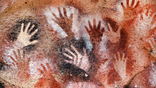 Odciski palców sprzed 5 000 lat. Niezwykłe odkrycie na północy Norwegii    